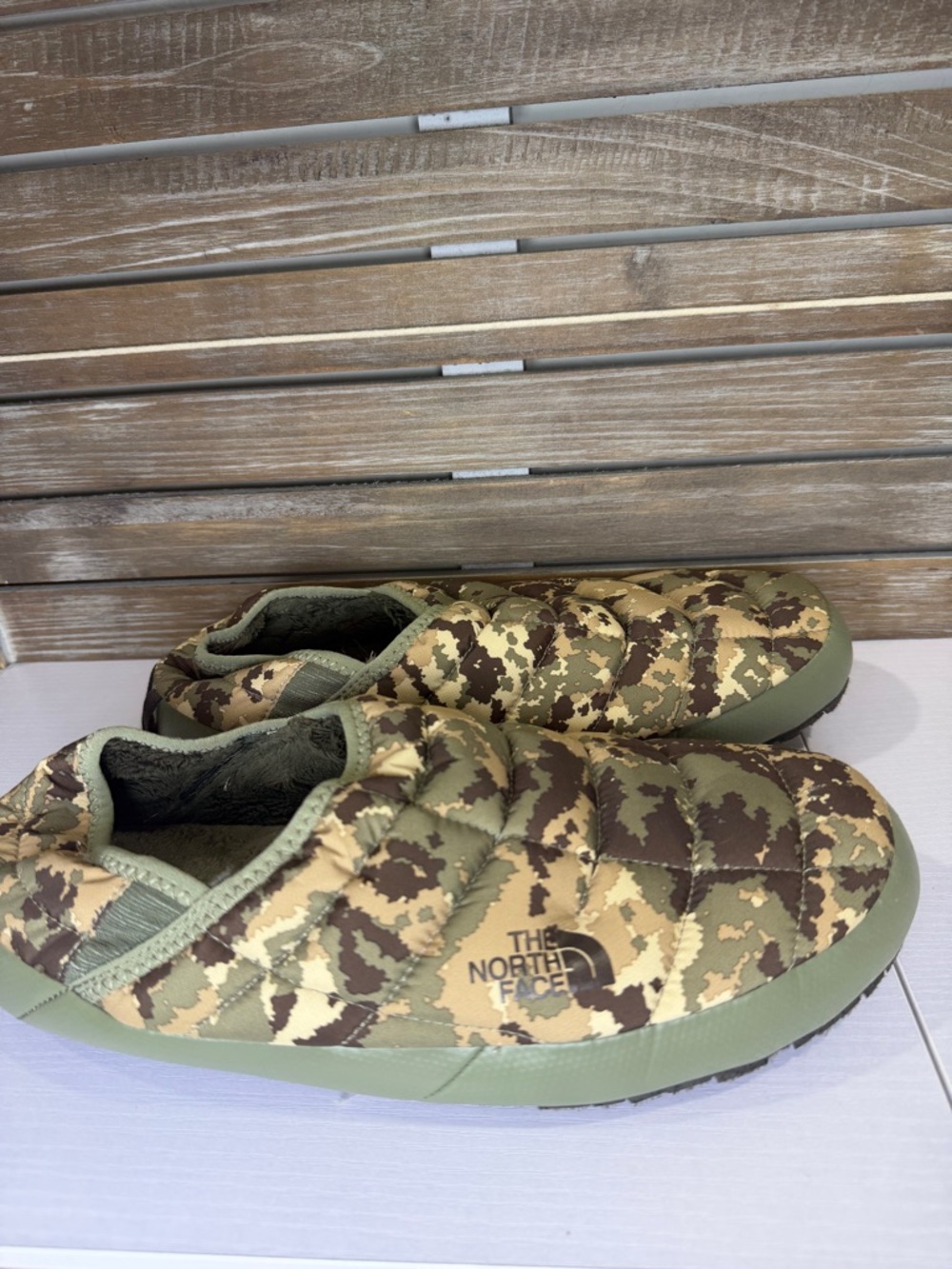 The North Face ThermoBall Mule Men’s Green Camo Shoes - Men’s Size 11